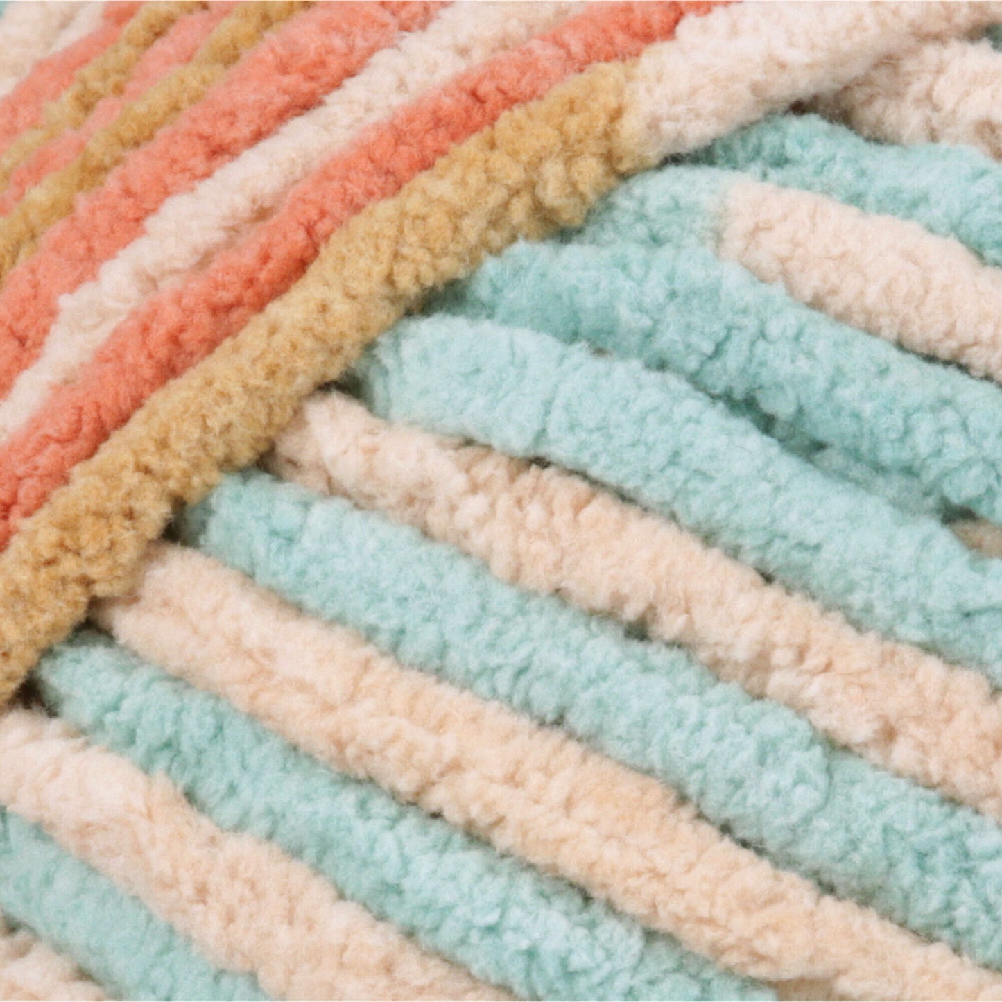 Bernat Blanket Yarn (300g/10.5oz)