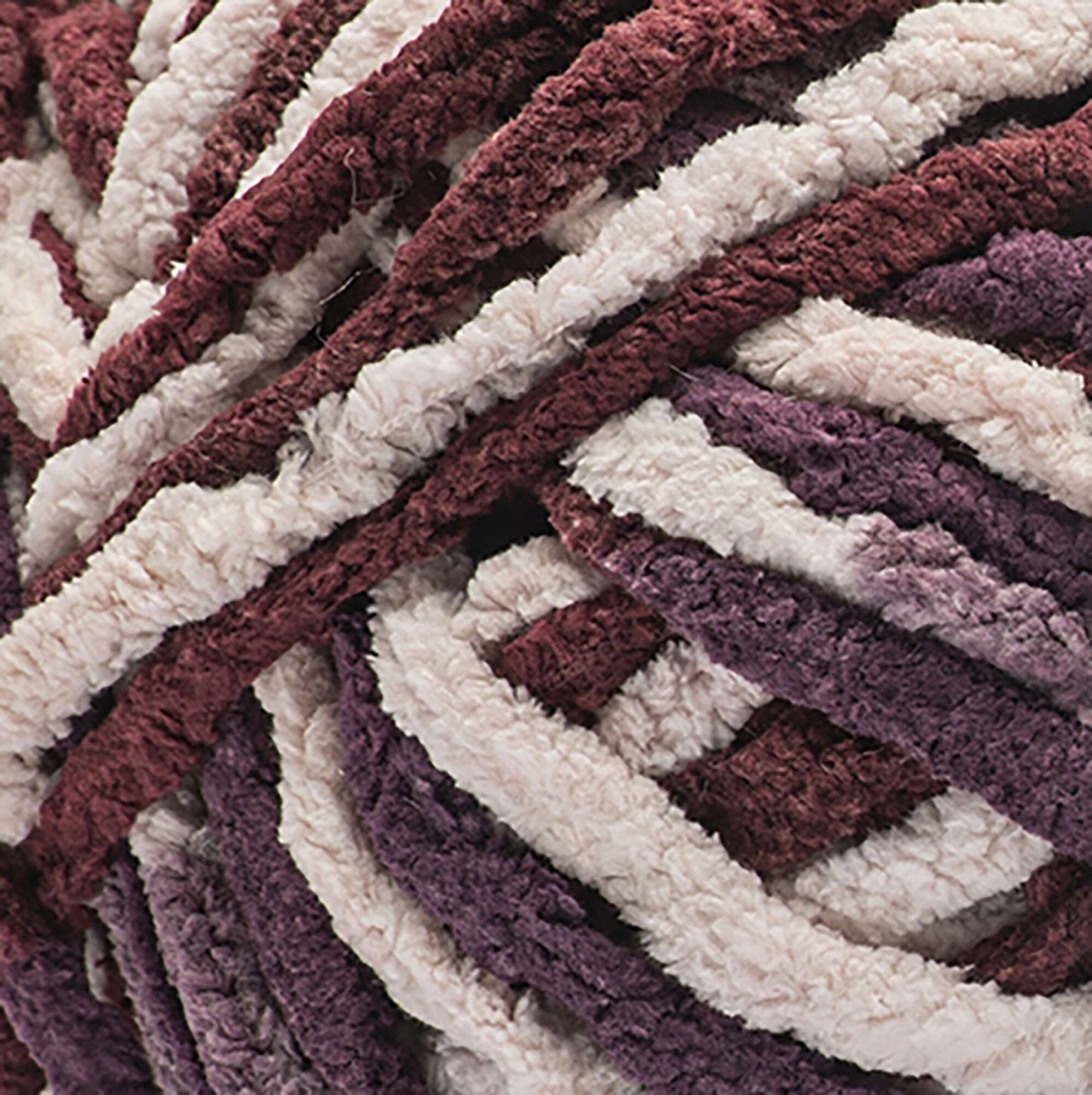 Bernat Blanket Yarn (300g/10.5oz)