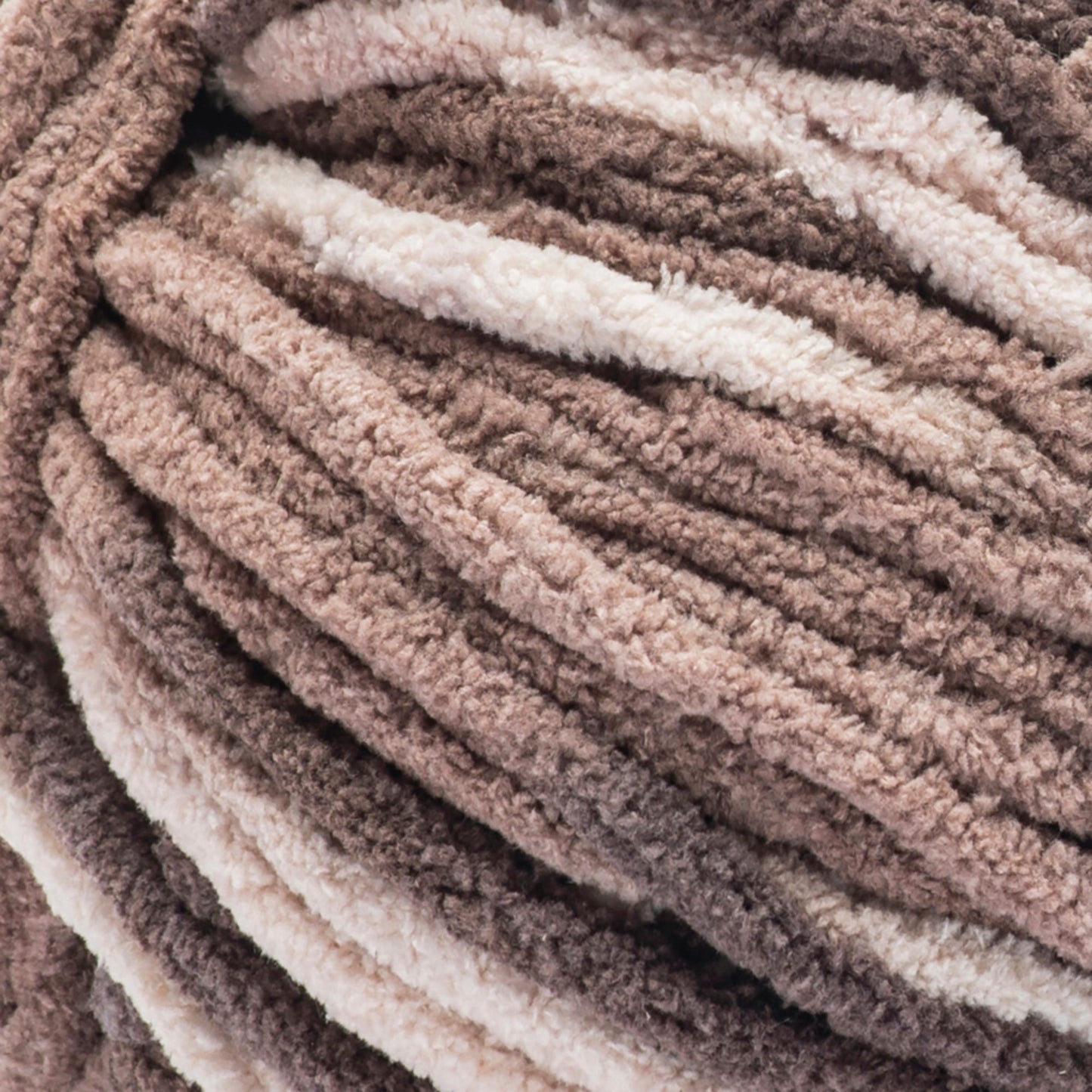 Bernat Blanket Yarn (300g/10.5oz)