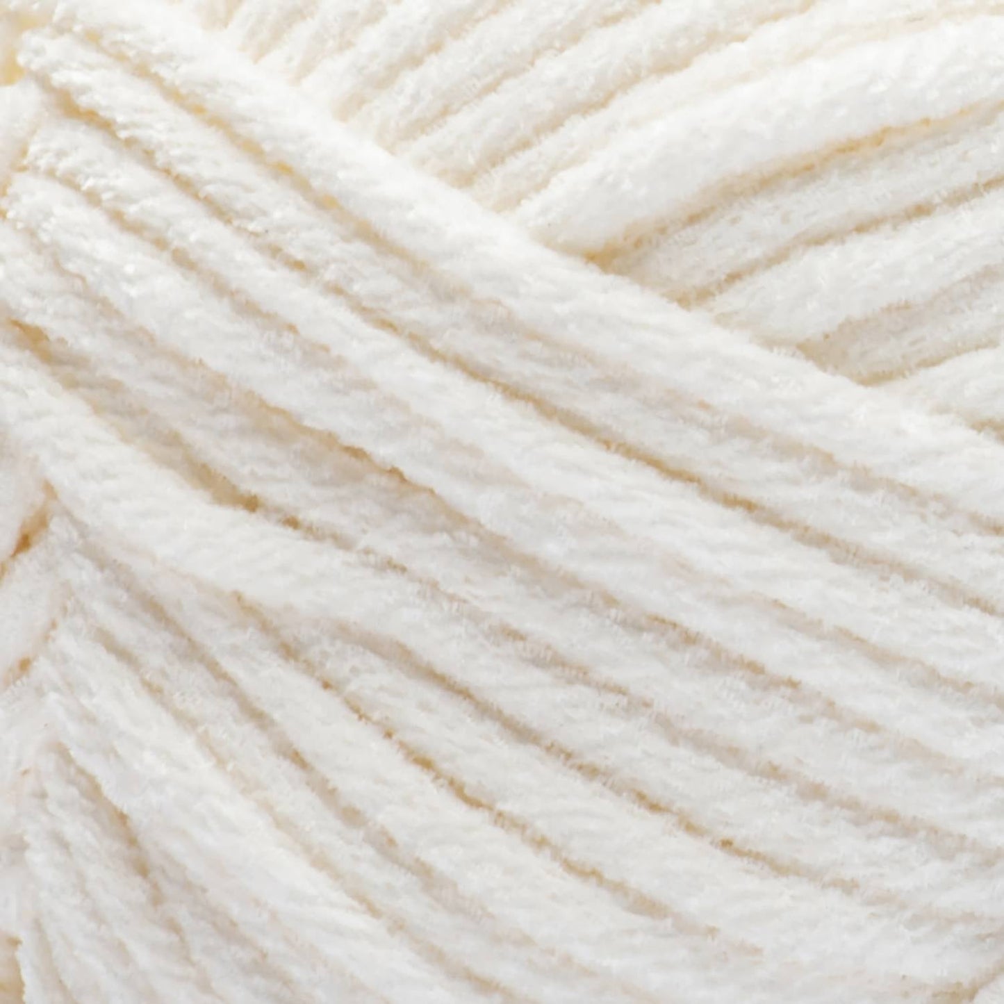 Bernat Plush Yarn (250gr/8.8oz) - Clearance shades
