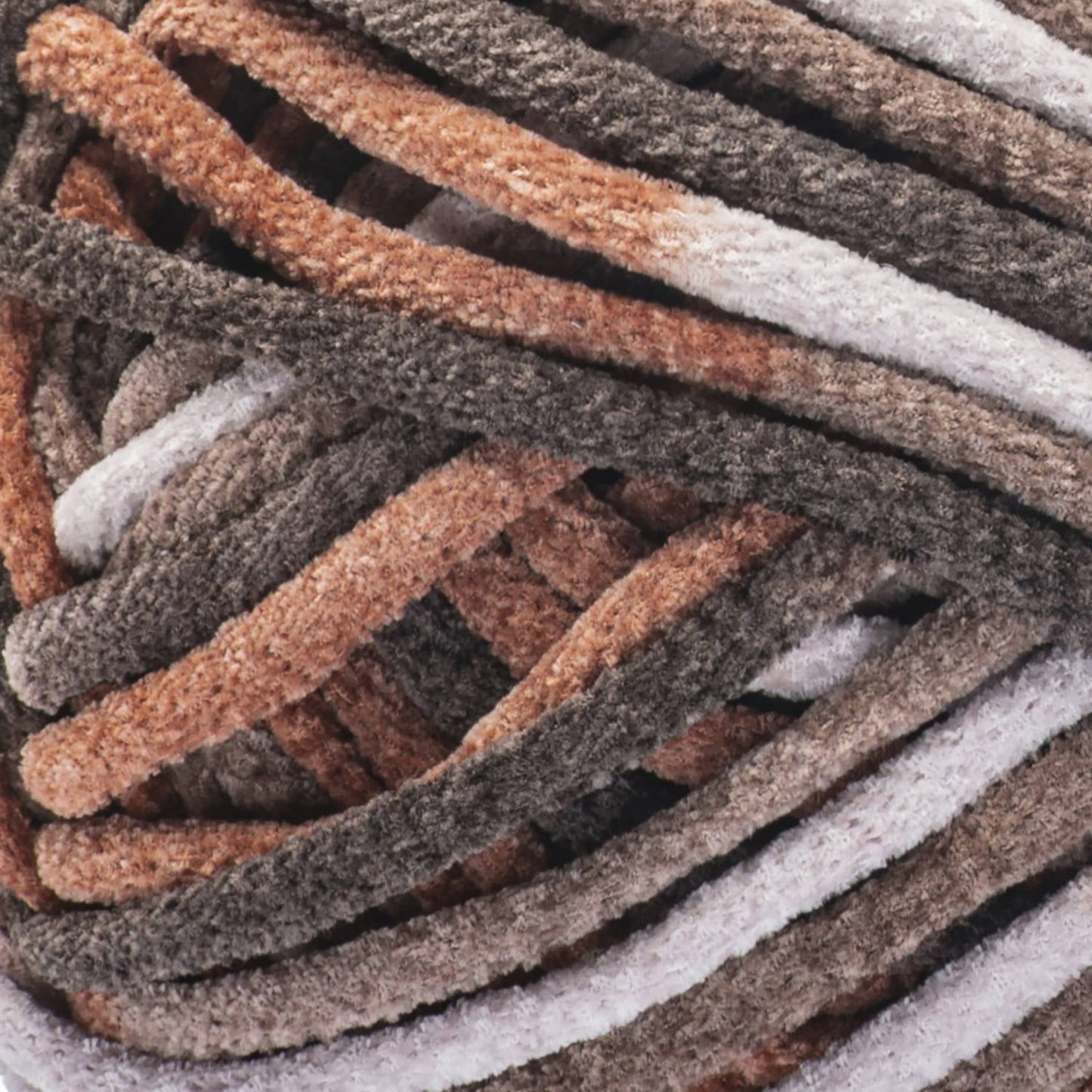 Bernat Plush Yarn (250gr/8.8oz) - Clearance shades
