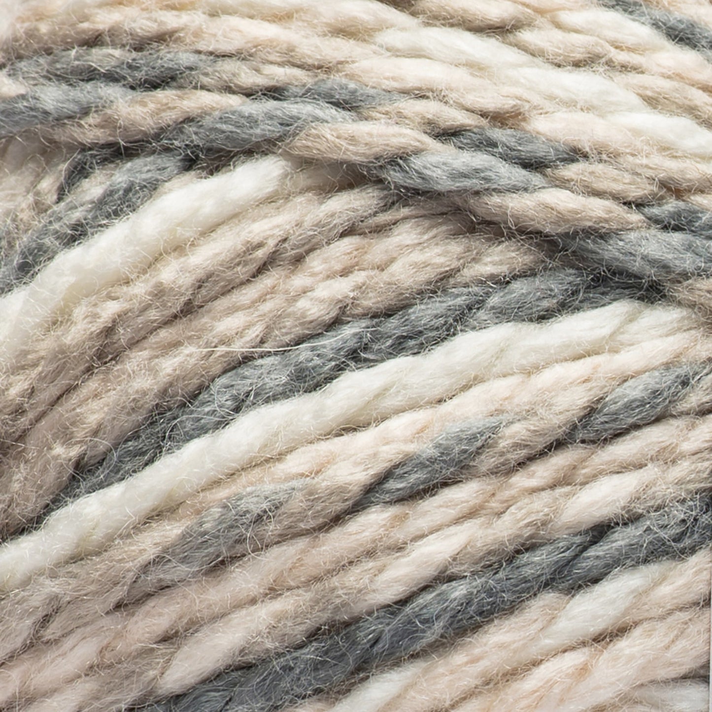 Bernat Spark Yarn (225g/7.9oz)
