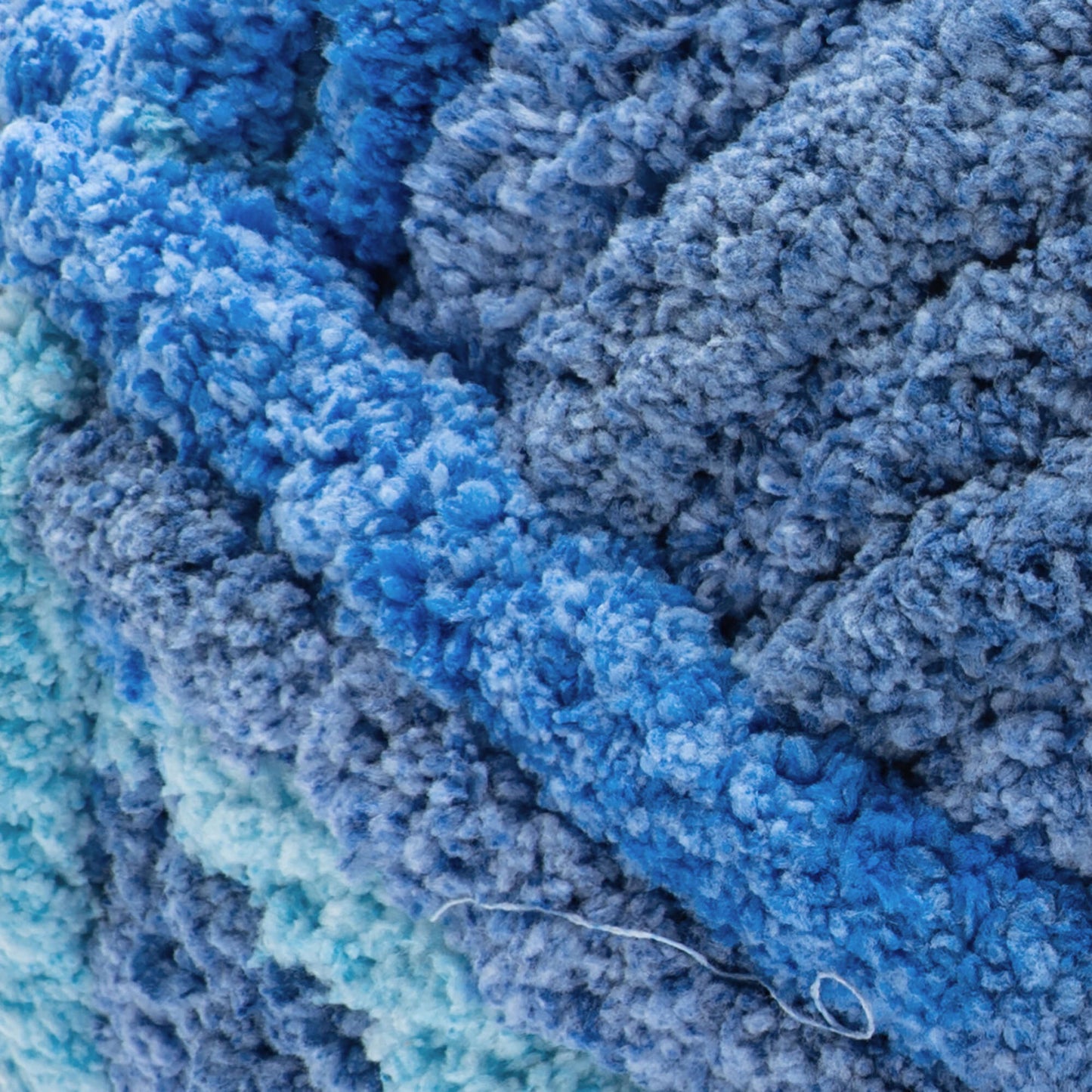Bernat Blanket Extra Thick Yarn (600g/21.2oz)