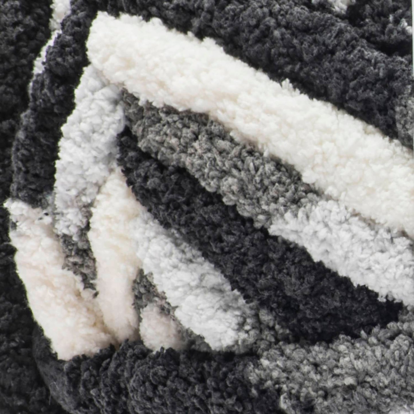 Bernat Blanket Extra Thick Yarn (600g/21.2oz)