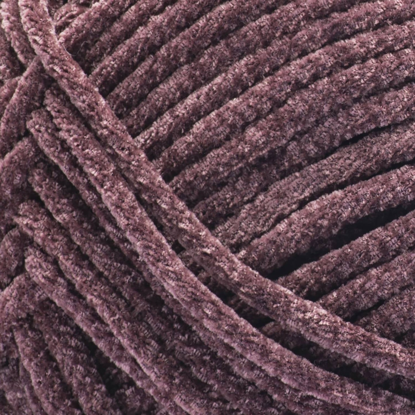 Bernat Plush Yarn (250gr/8.8oz) - Clearance shades