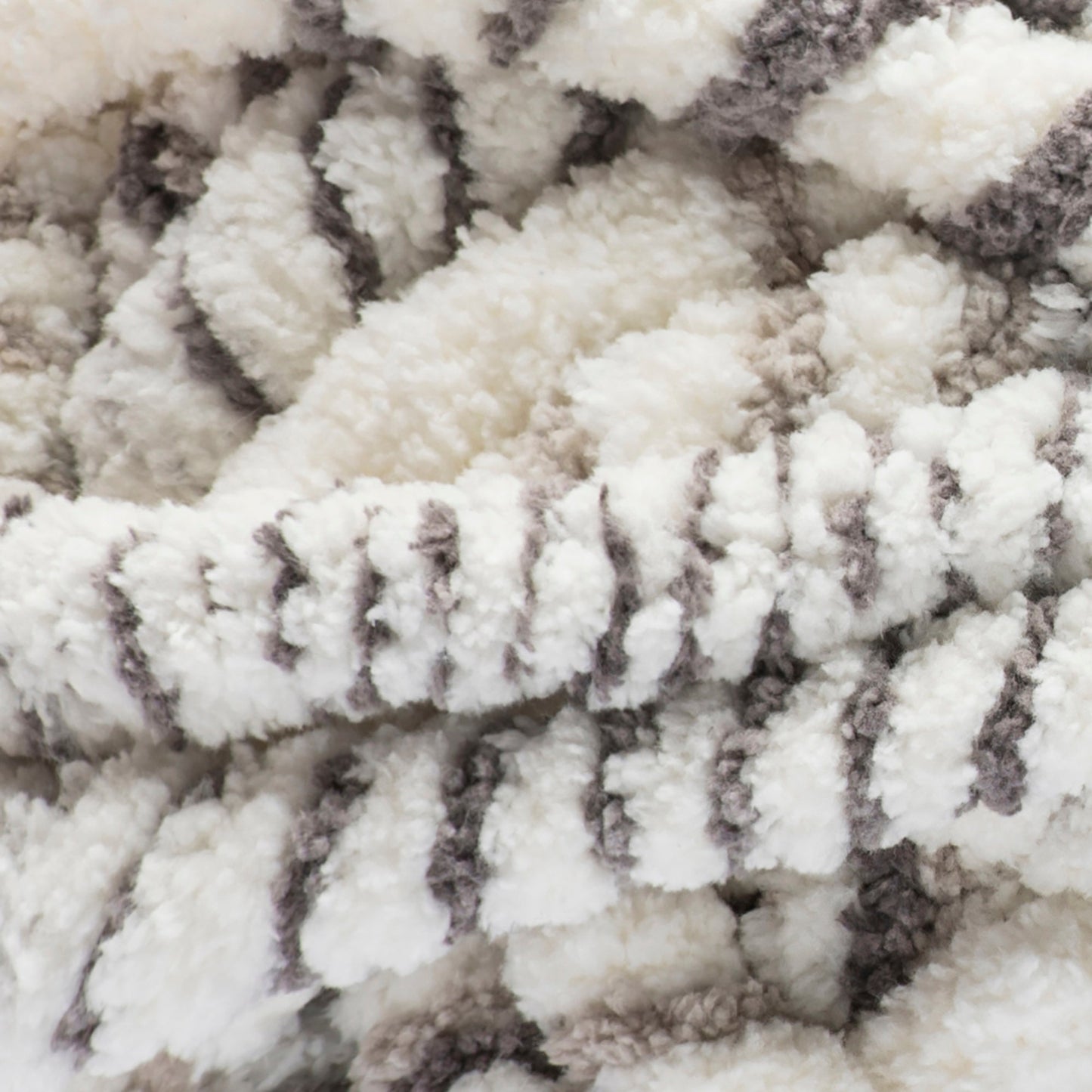 Bernat Blanket Big Bold Yarn (300g/10.5oz) - Clearance shades