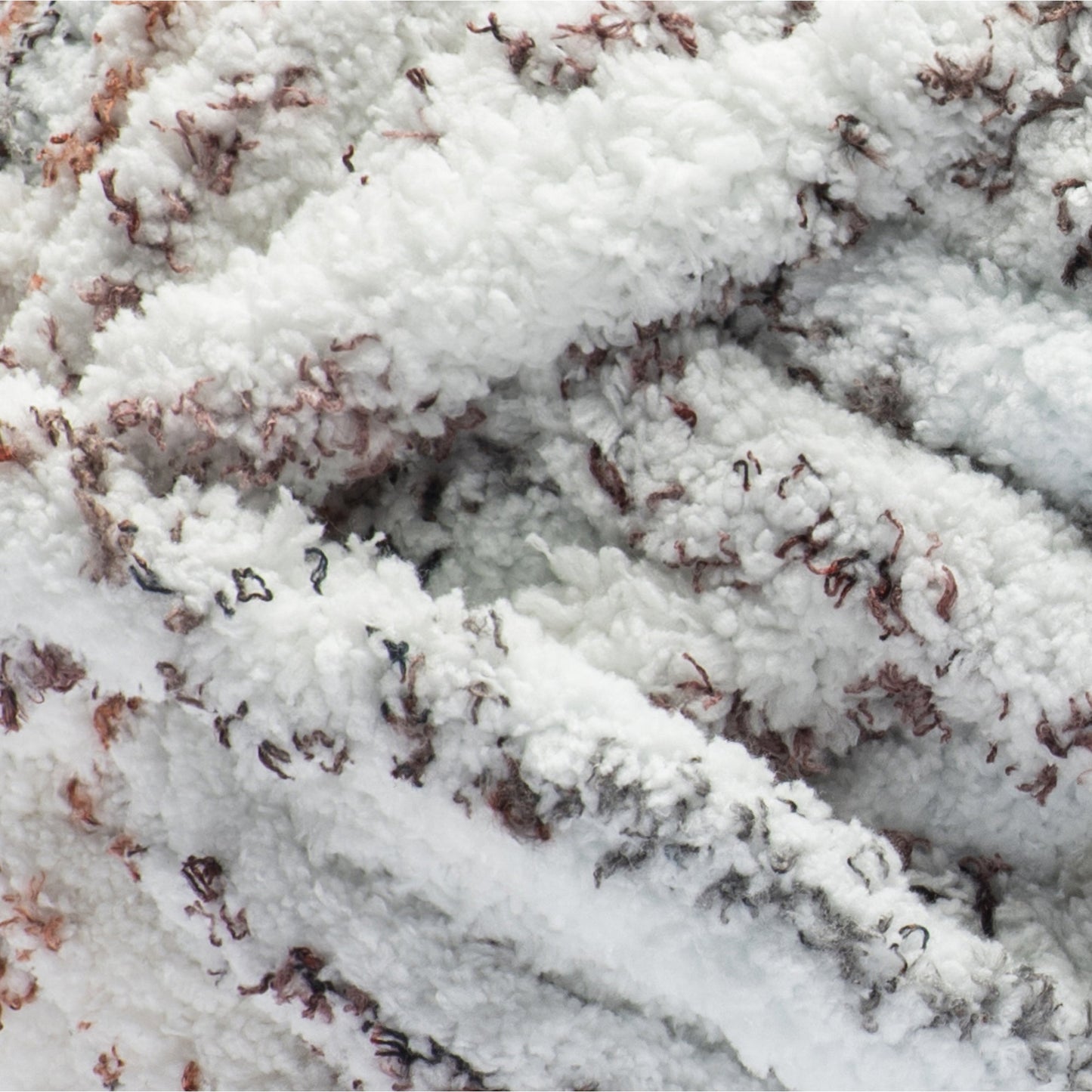 Bernat Blanket Extra Thick Frosting Yarn (600g/21.2oz)
